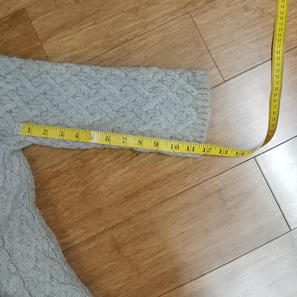 Heavy knit sweater - Picture 7 of 7